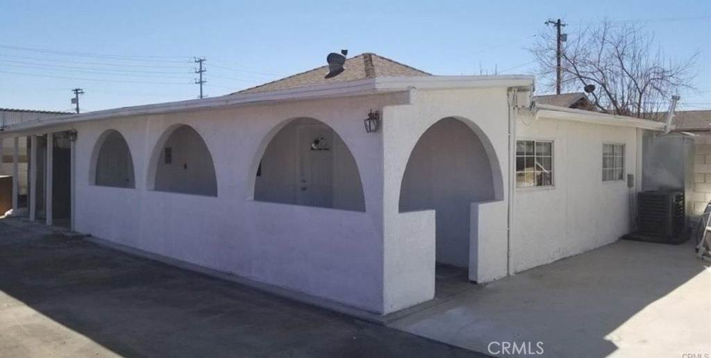 12526 bromwich Street 1.5