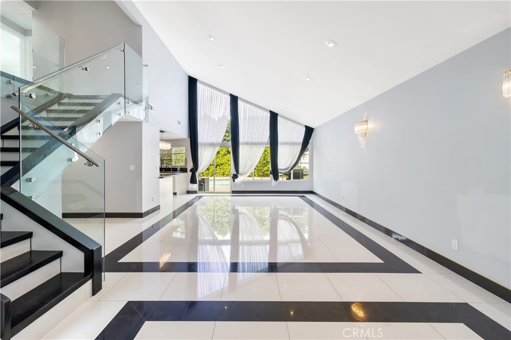 19901 Cantara Street