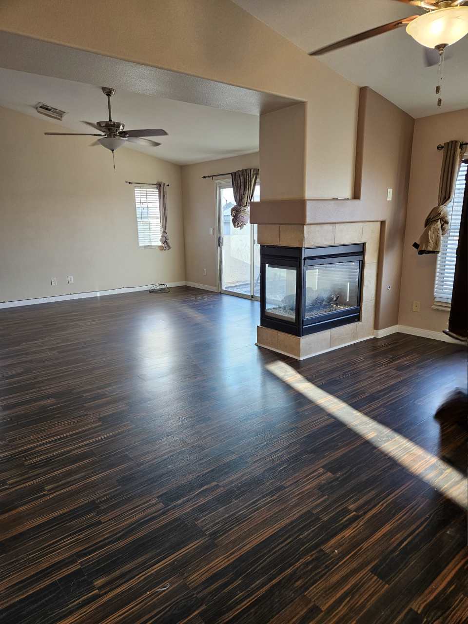 7204 Mountain Den Ave