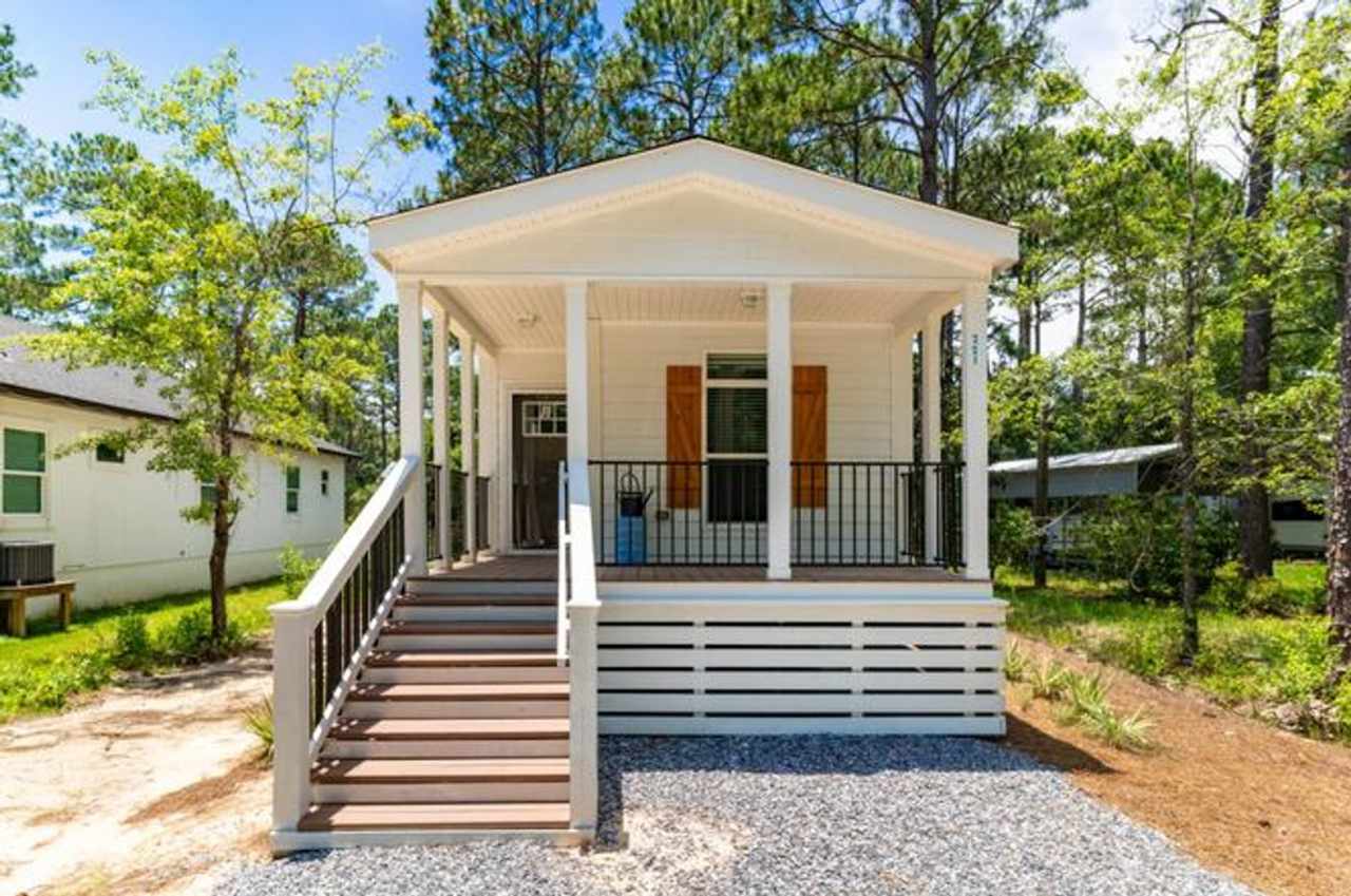 2 Bedroom/ 2 Bath Mobile Home $1950/ Month - Santa Rosa Beach , Florida 32439