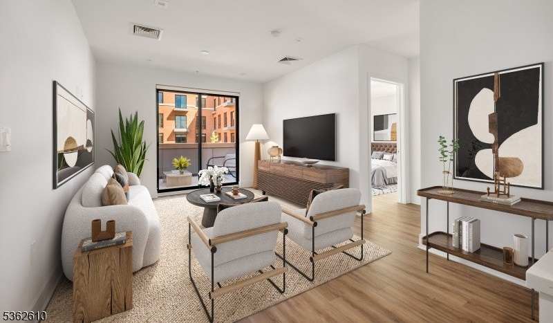 52 Taylor Pl - Unit 316