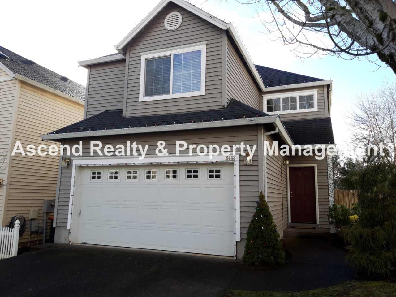 Great Bethany Location Fenced Yard Quick Access to Nike, Columbia Sportswear  Intel