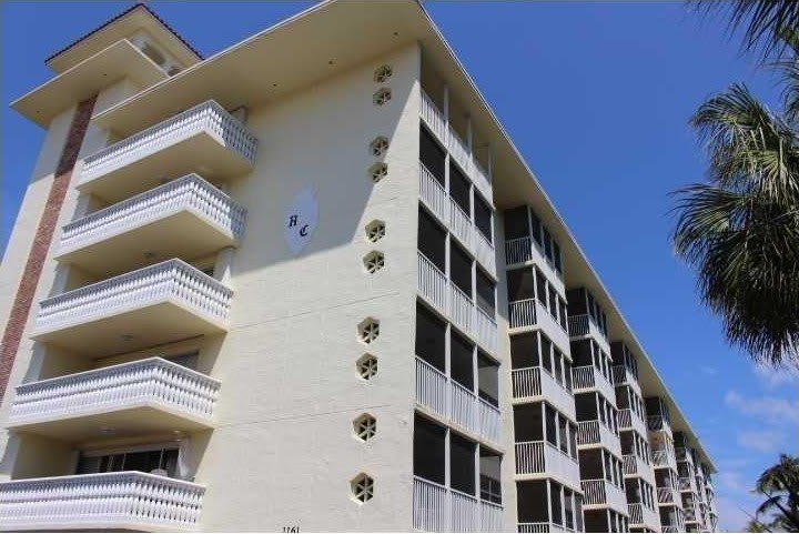 1161 Hillsboro Mile