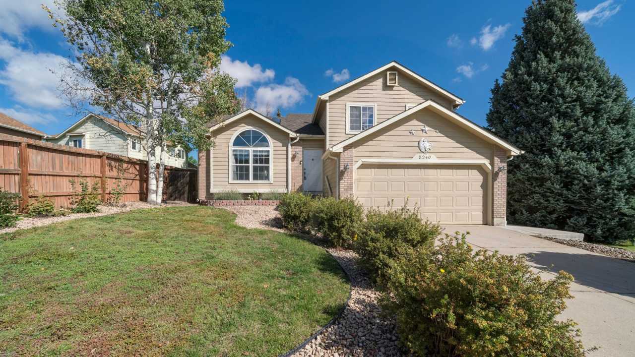 Amazing Fairfax Quad Level 4 bedroom, 3 bathroom home with 2 car garage!