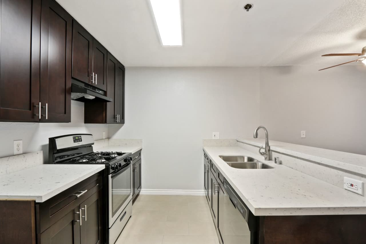 CCA - Columbia Court Apartments LP dba Tuscani Villas