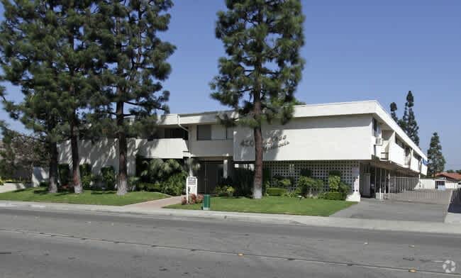 420 North Loara Street