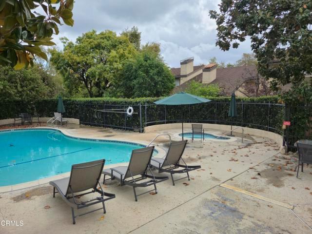 277 East Del Mar Boulevard