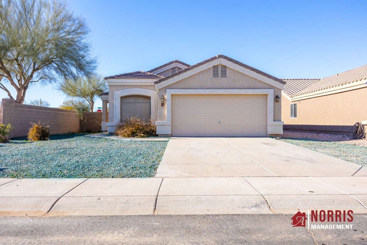 Beautiful, Almost Brand NEW Home in Mission Valley