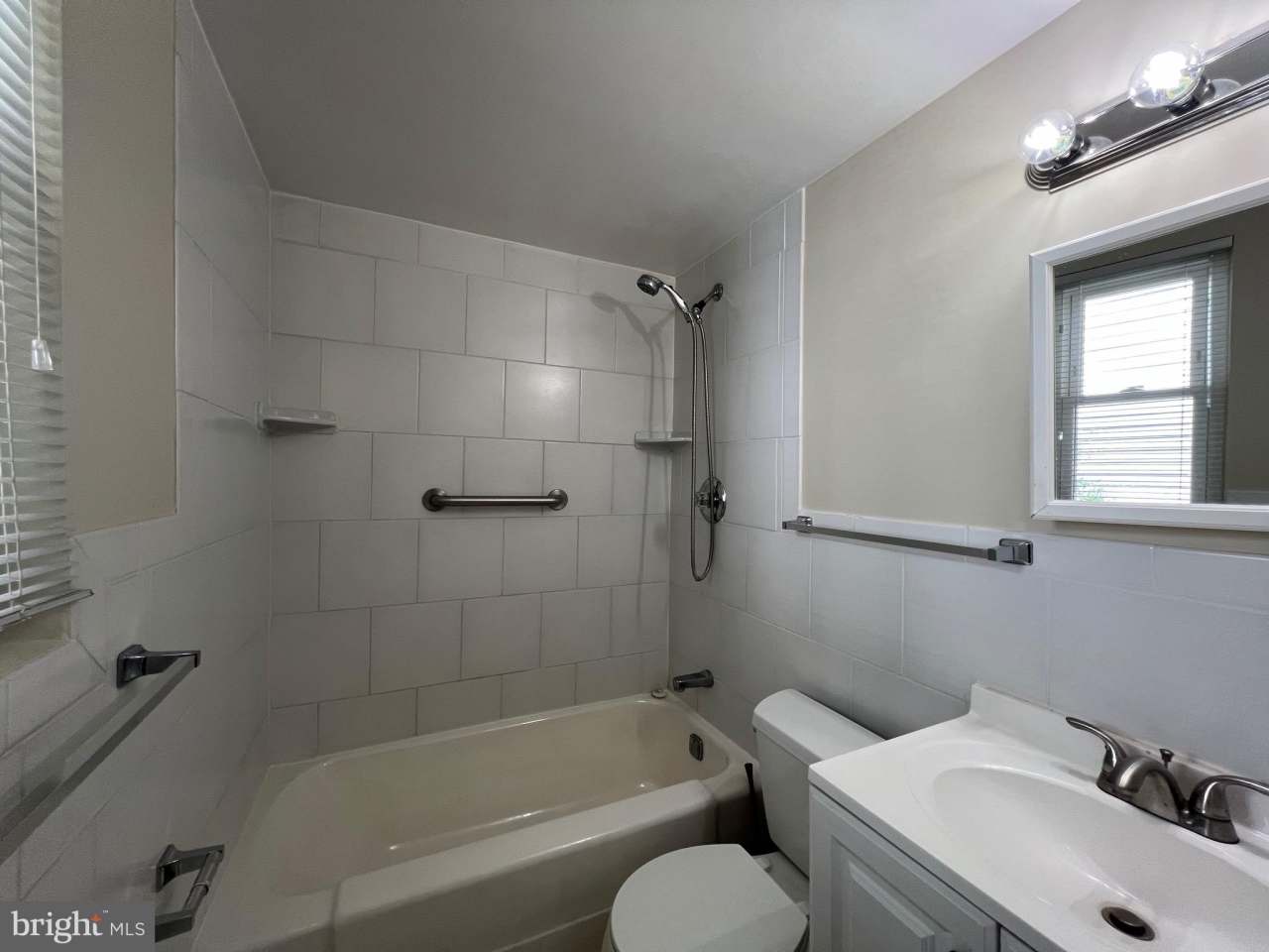 1501 KEY Boulevard unit: 3