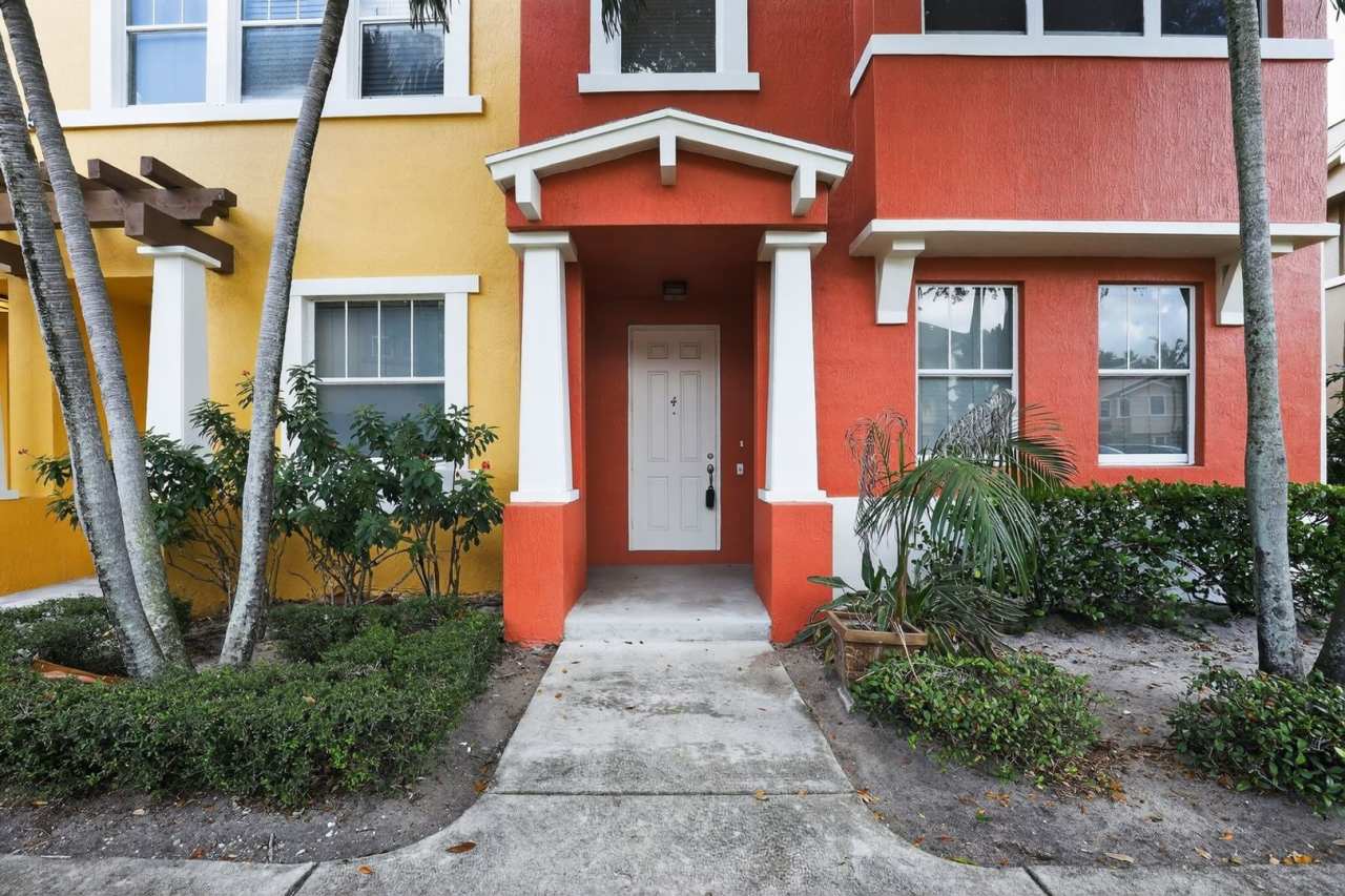 4 Bedroom Townhome in West Palm Beach
