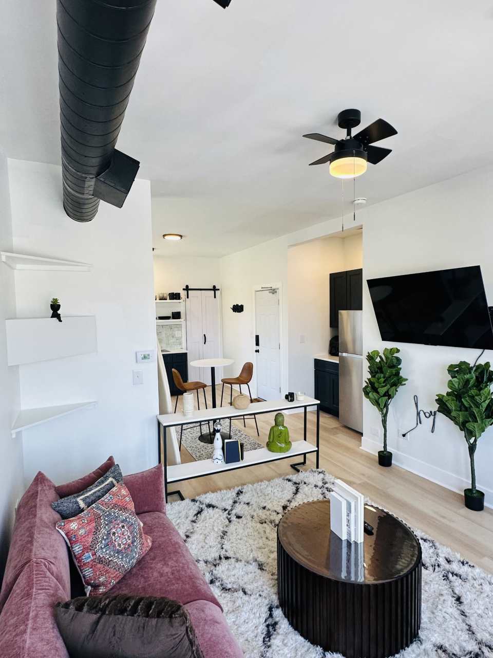 1943 West Cullerton Street - 2F