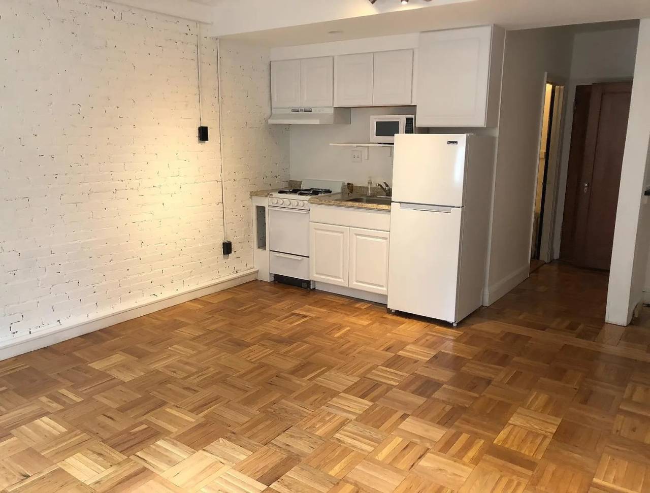 56 Commonwealth Ave Apt 63A