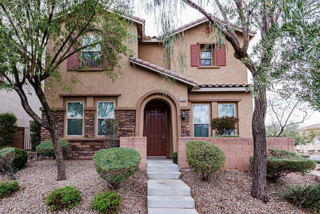 4 Bedroom home located in Mountain's Edge