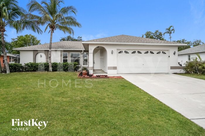 2122 Southeast 8th Place