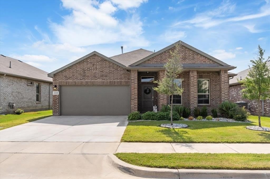 2429 Moon Ranch Drive