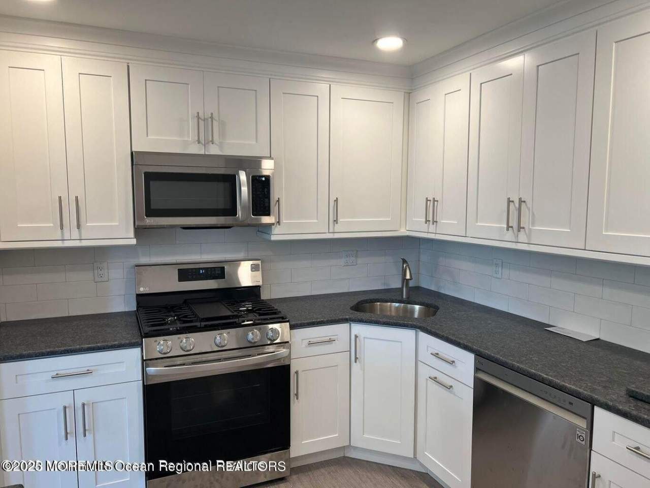 506 Harding Road unit: 6