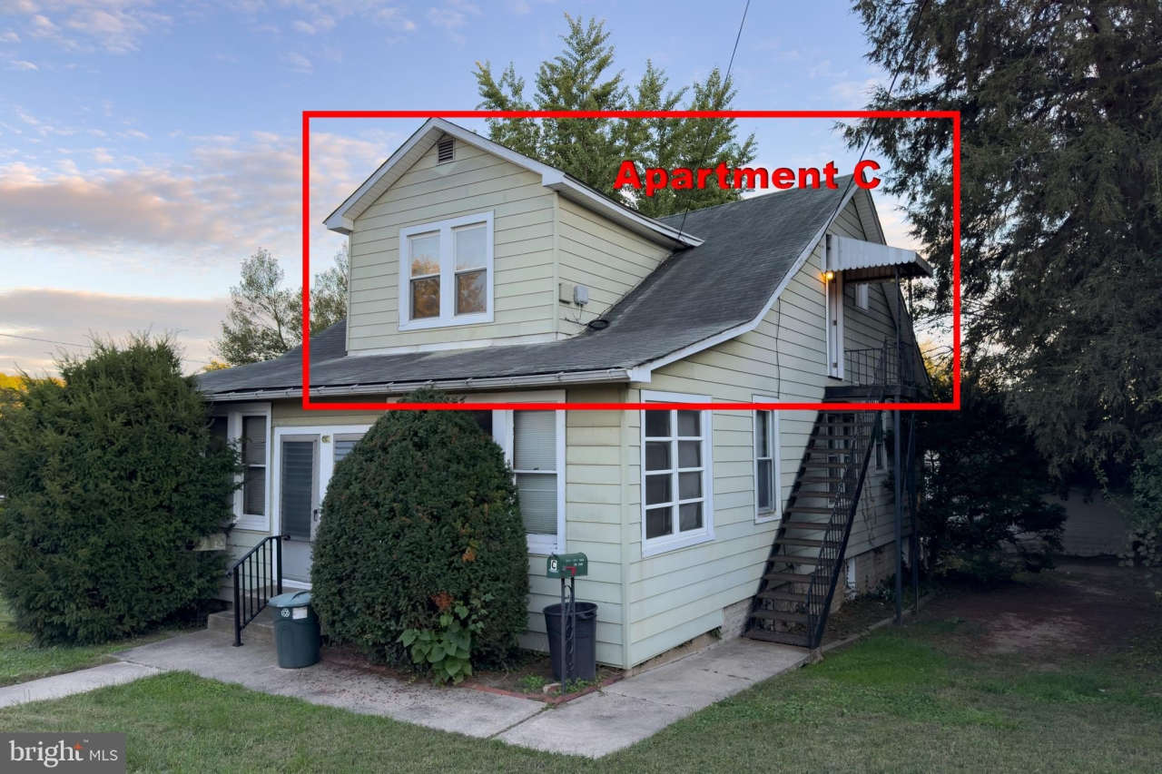 35 THIRD Avenue unit: C