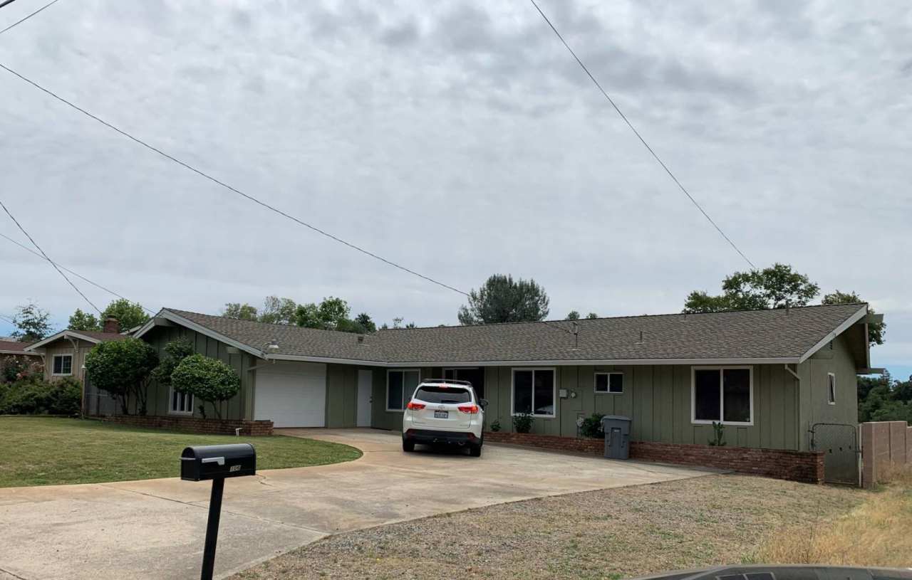 Centrally Located 4bd/2ba Home