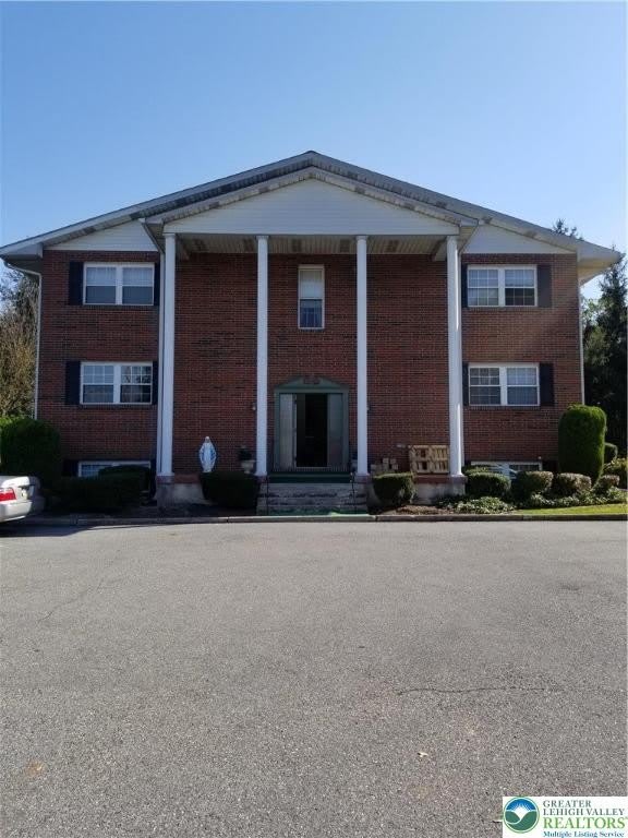 2280 Linden Street unit: 2N