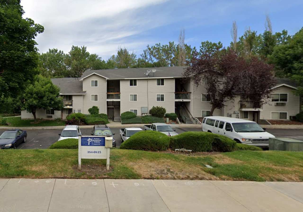 Parkhill Apartments