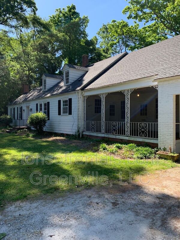 8861 Warren H. Abernathy HWY