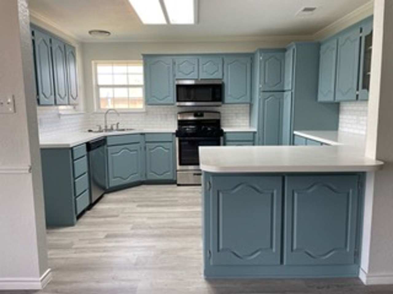 2102 Plymouth Rock Road