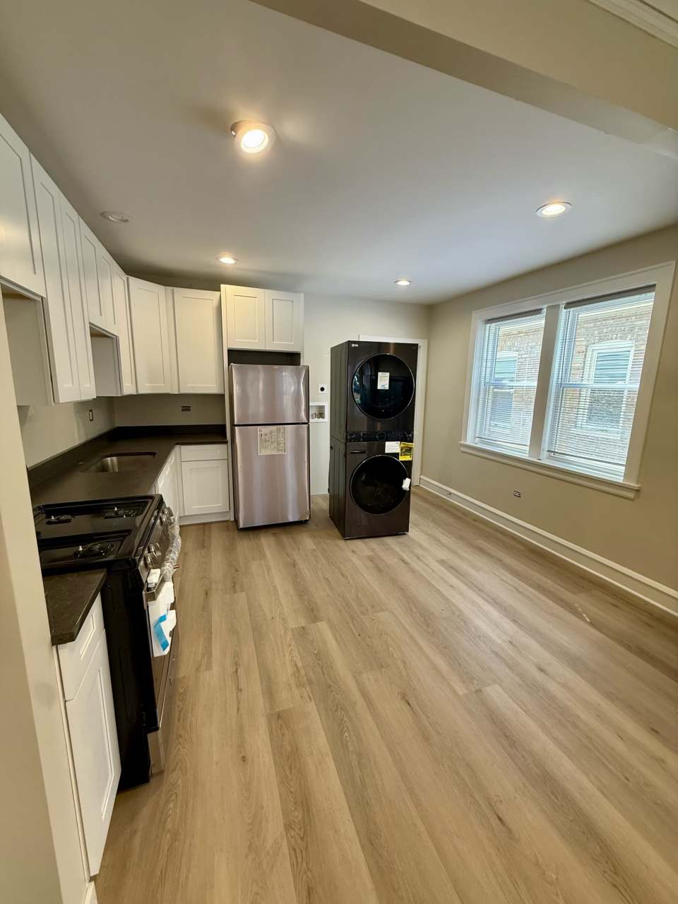 2953 North Linder AvenueApt 2