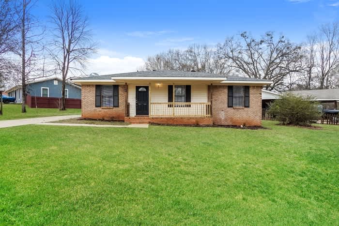 110 Cambridge Circle