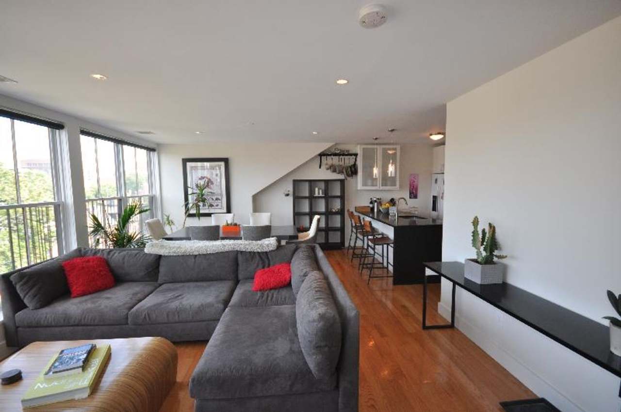 661 Massachusetts Ave #6 Boston MA 02118