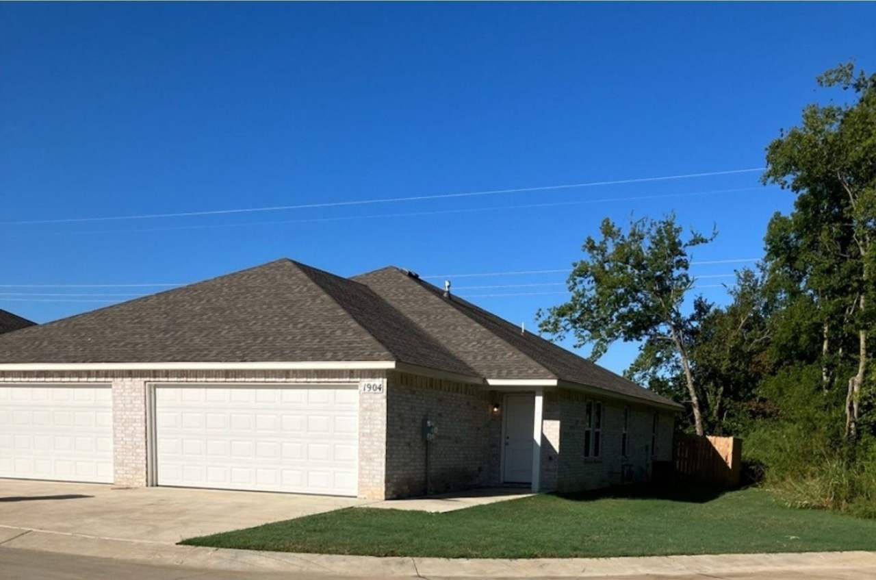 3 bed 2 bath 2 car garage with fenced back yard.