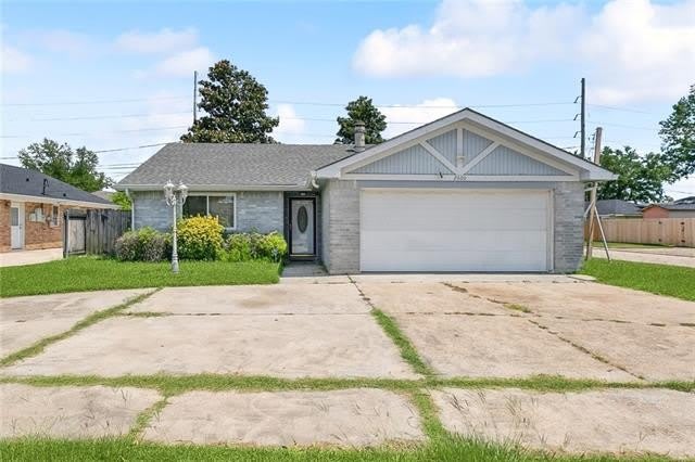 2600 CAMBRIDGE Drive