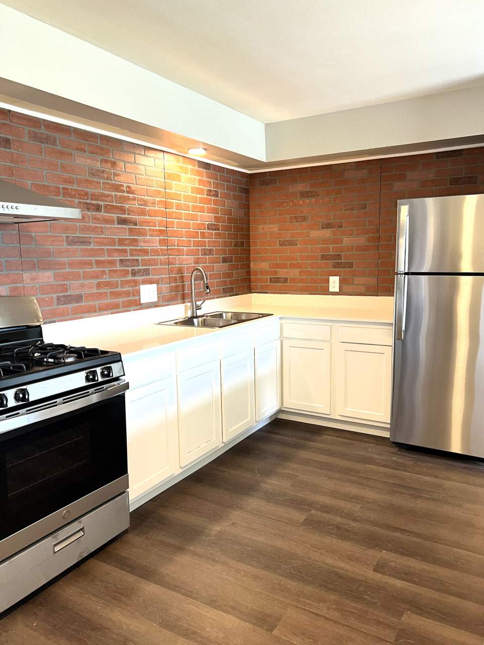 813 E Michigan Apartments