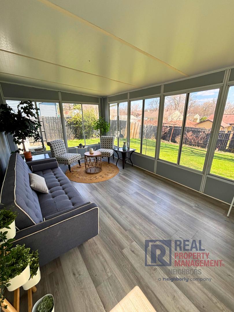 Furnished 3 Bedroom, 2 bath home