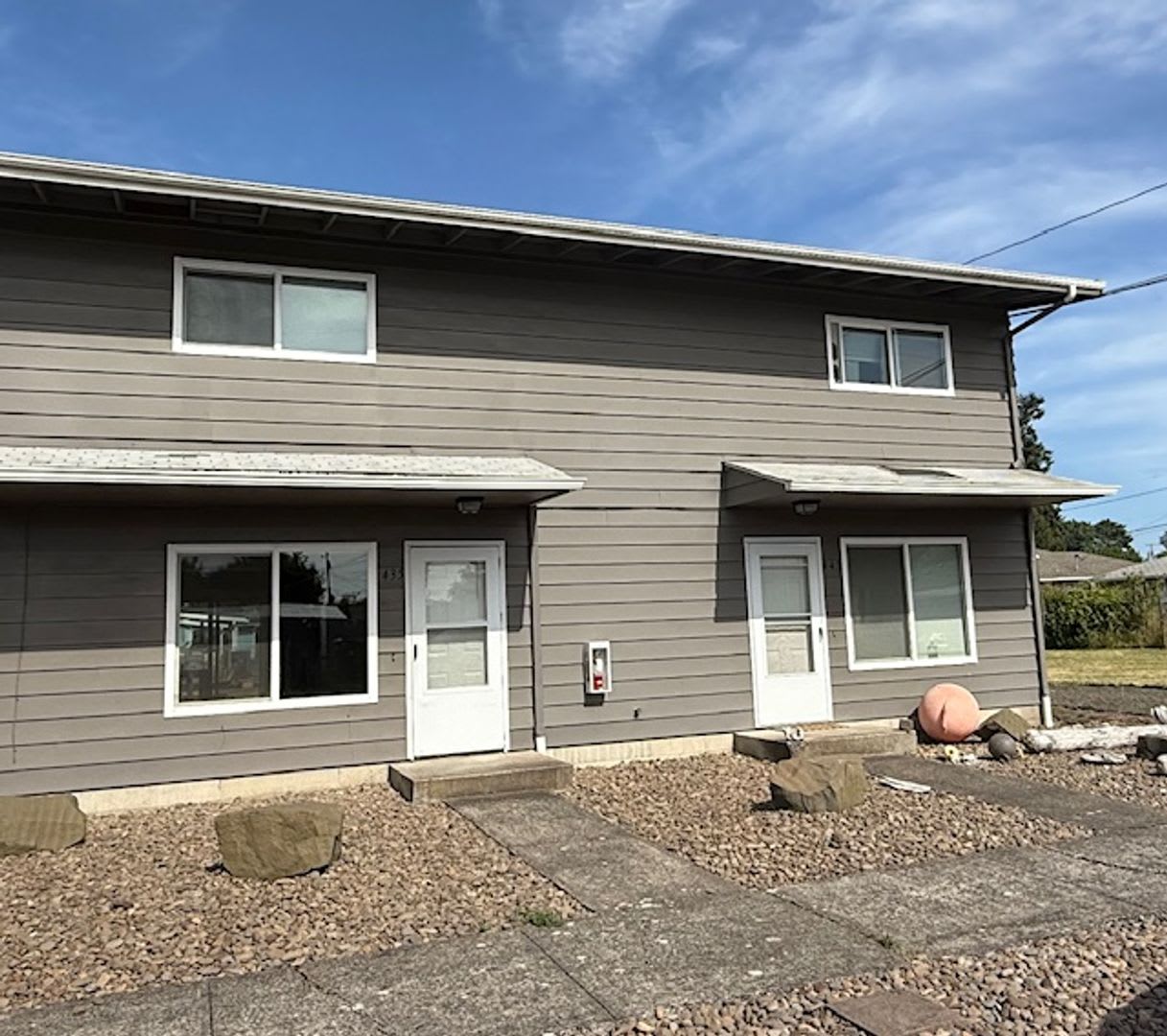 415-425-435-445 S. 9th St.