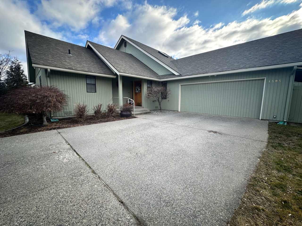 Spacious 4‑Bedroom Home in Prime Wenatchee Location
