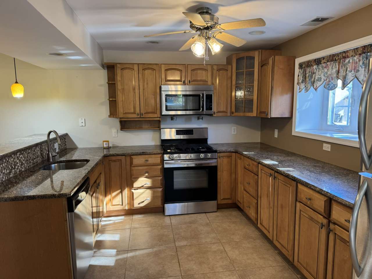 713 Bethlehem Pike Rear