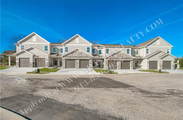 1093 North Findley Street