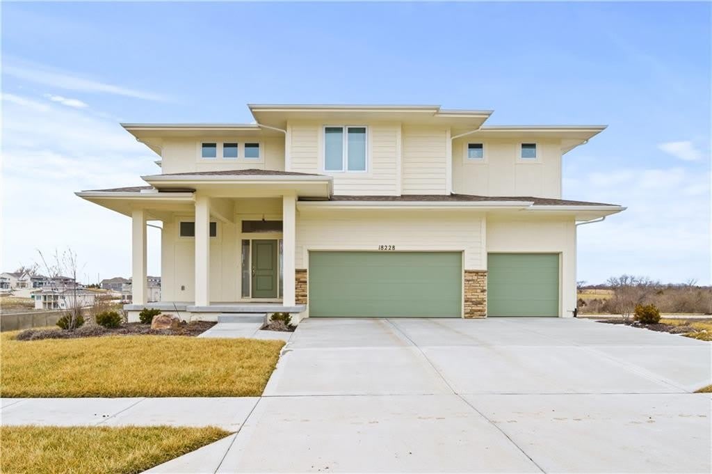 18228 Earnshaw Street