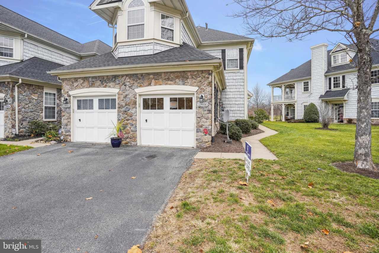 13930 GREENDALE Drive