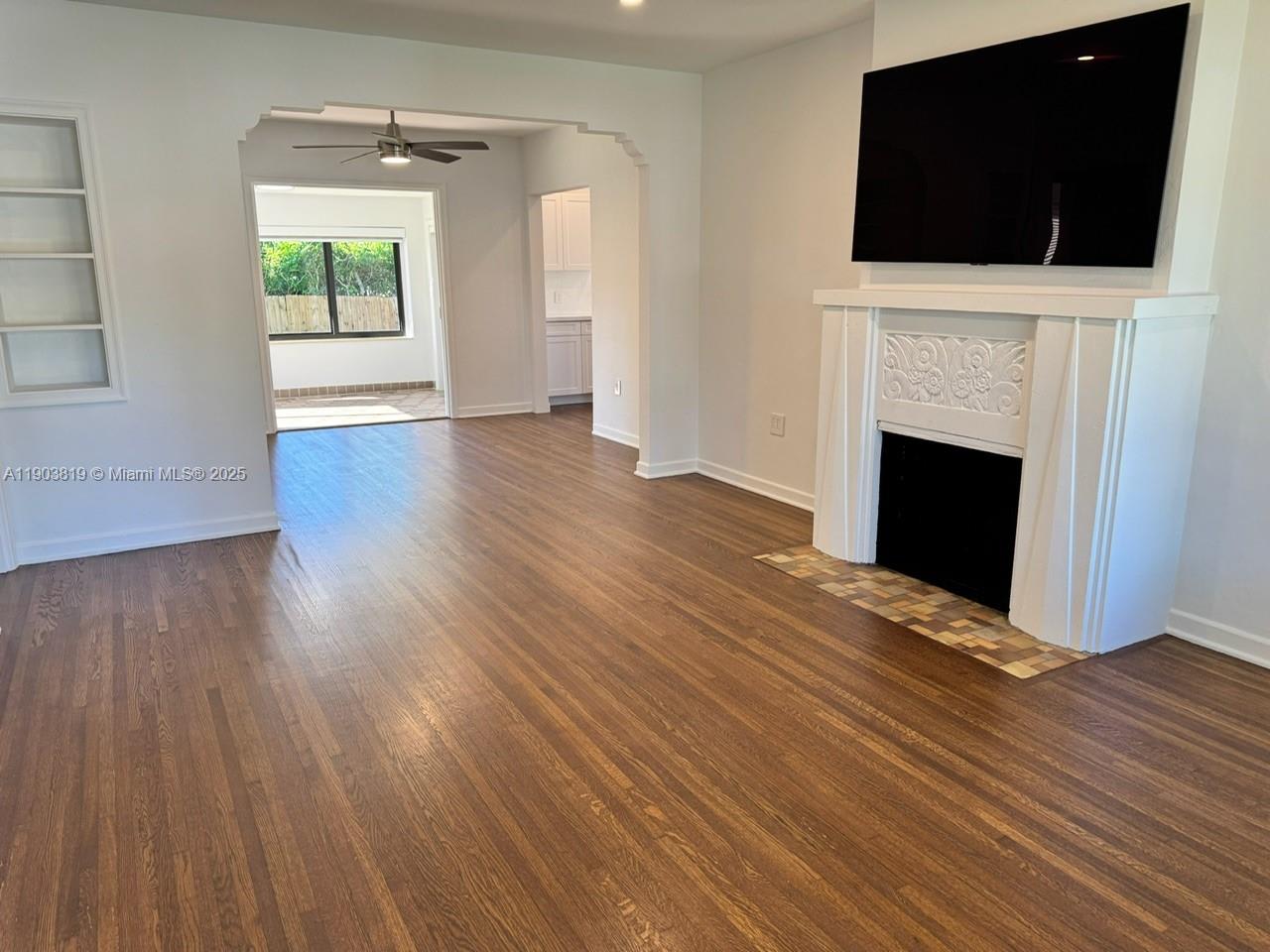 2210 Southwest 25th Street