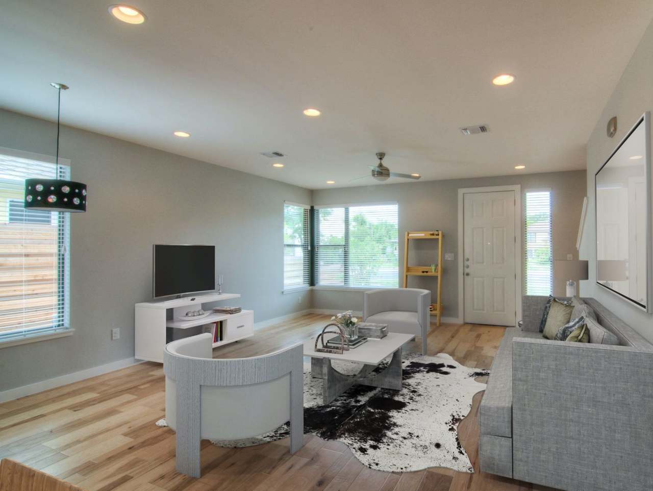 UT PRE-LEASE: North Campus house, 2014 construction, custom kitchen, across from the UT Red River Shuttle