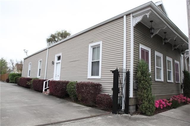 1724 BURDETTE Street