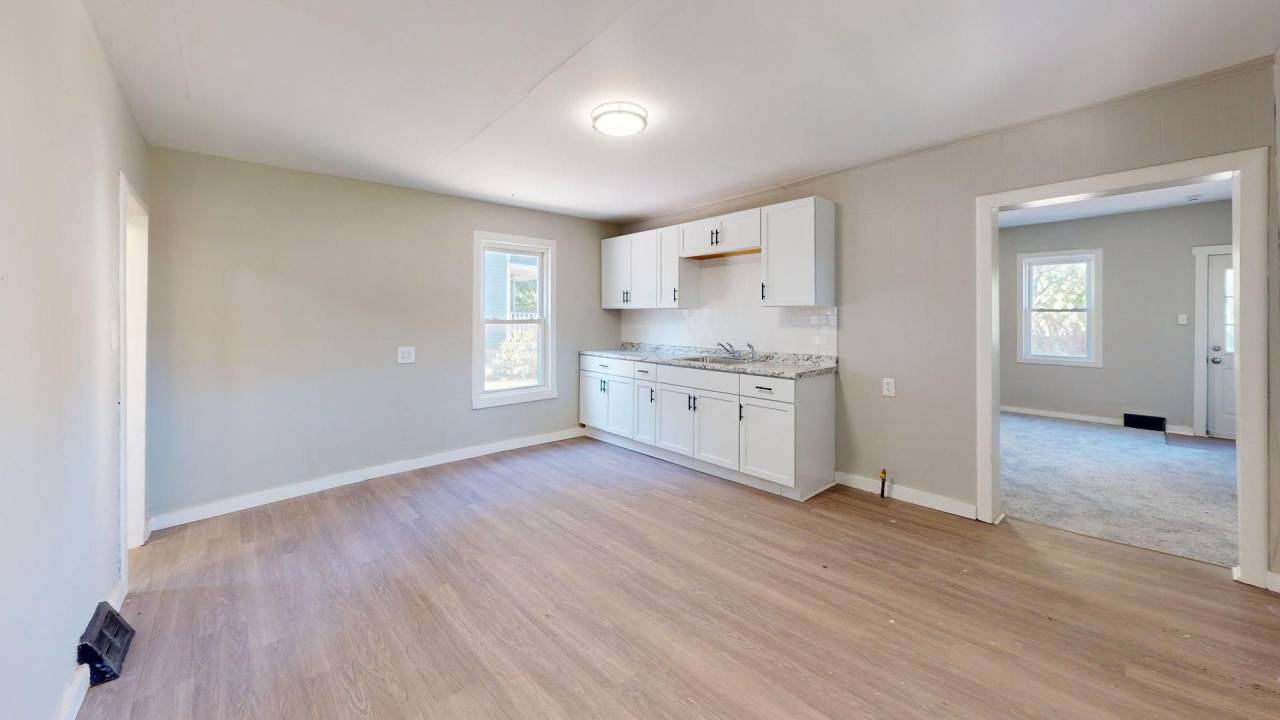 Cudell/West Blvd neighborhood; 4 bedroom/1 bath single family house for rent!