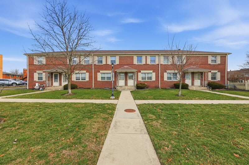 1876 Northwest Blvd-