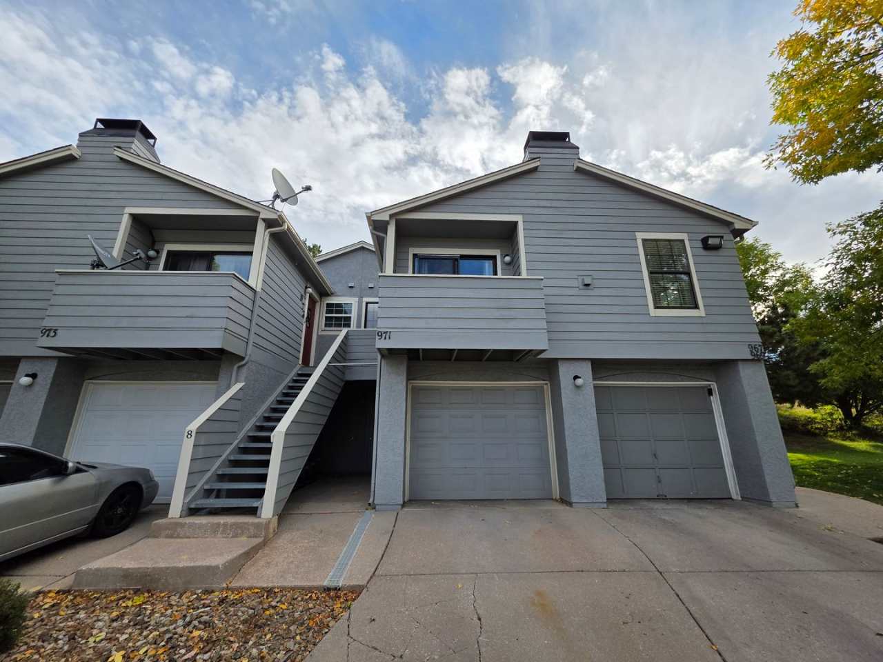 Amazing 1 Bed 1 Bath Condo With Stunning Mountain Views!!