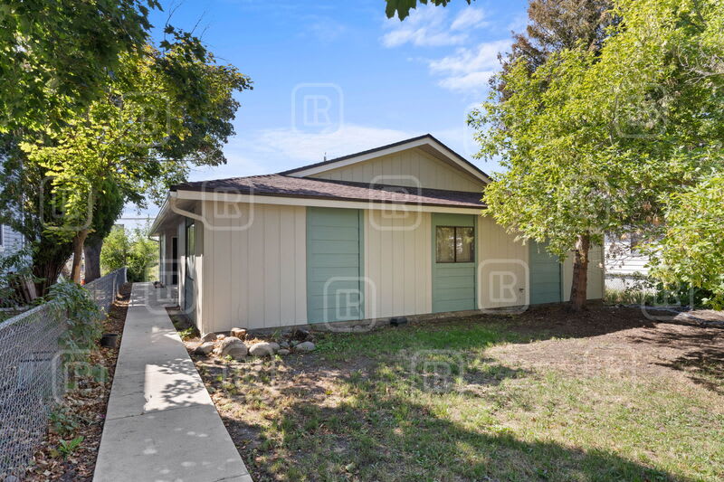 1513 West Mission Avenue - 1