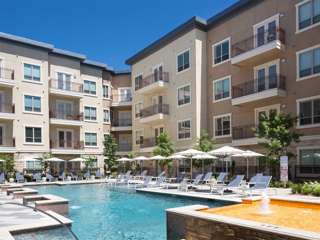 Fountain Pointe Las Colinas