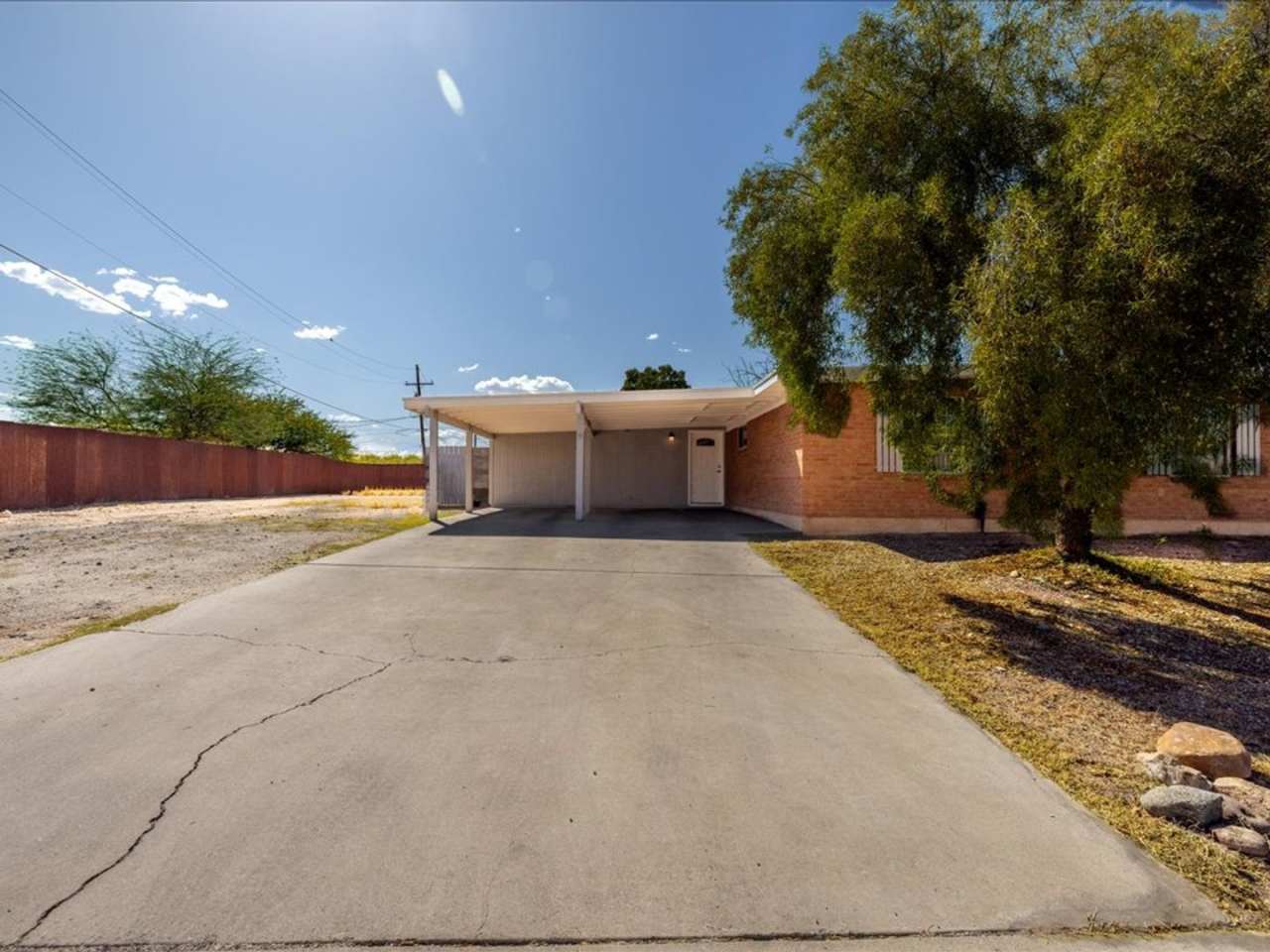 4 Bedroom 2 Bathroom