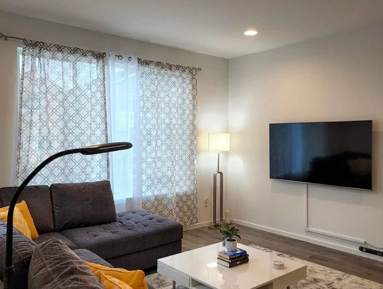 Fully Furnished Short-Term Rental | All Utilities Included |