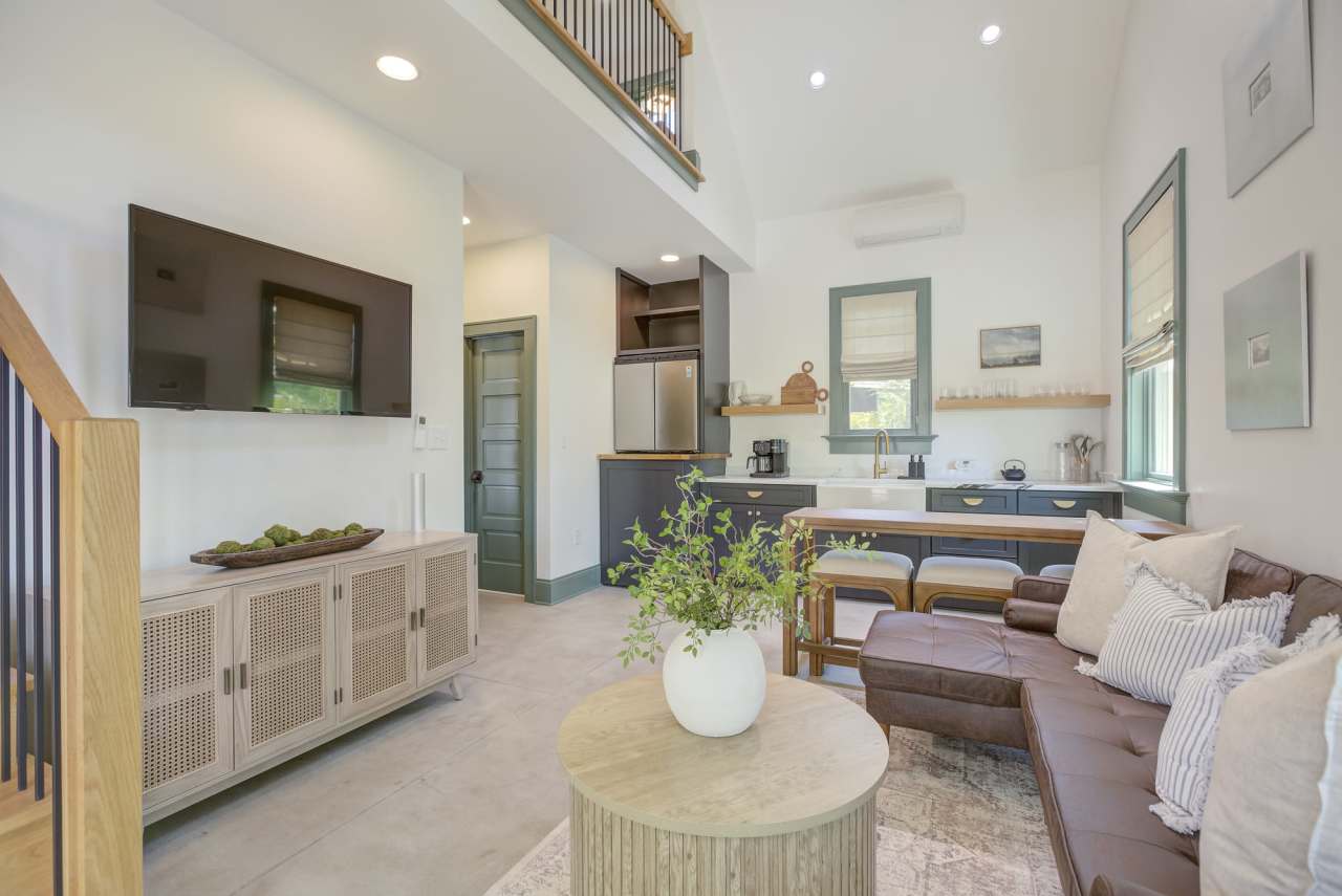 431 West Park Avenue - 1